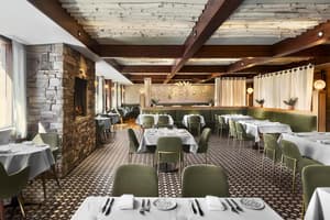 thumbnail: Restaurant