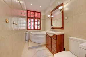 thumbnail: Bathroom