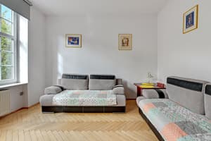 thumbnail: Living room