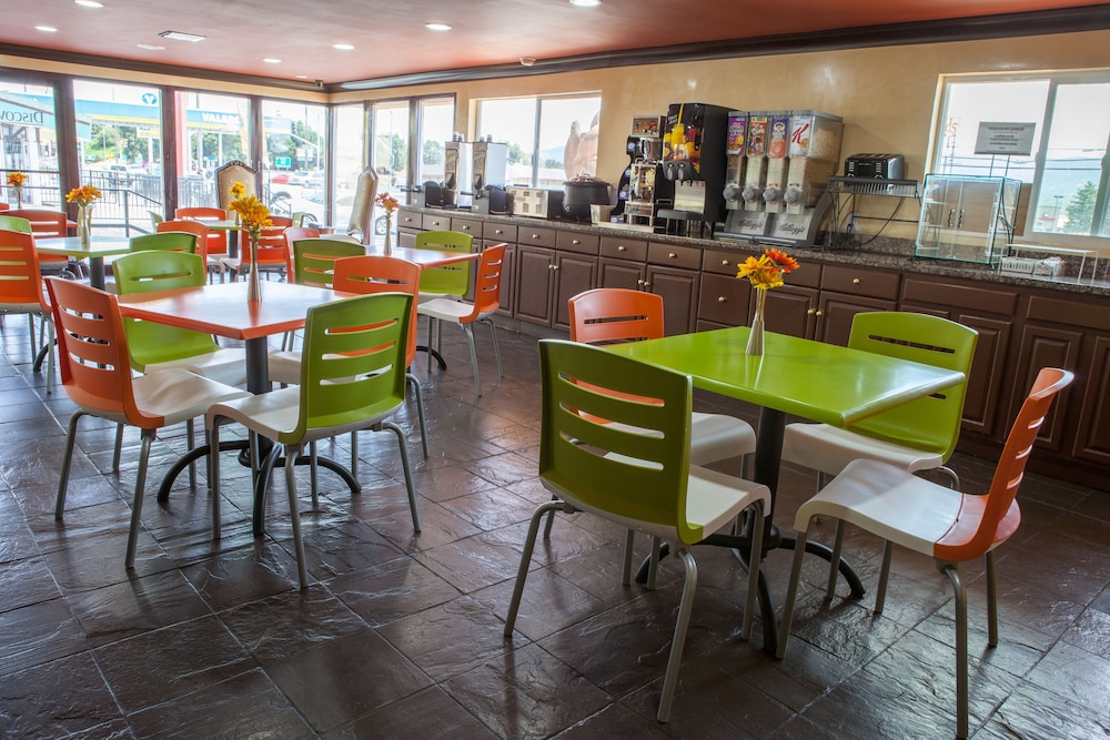 Restaurant-cafeteria