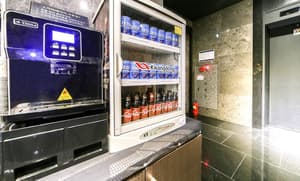 thumbnail: Snack bar
