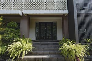 thumbnail: Exterior