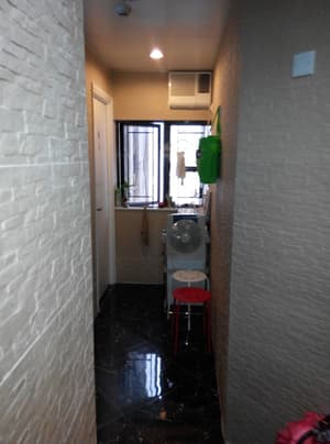 thumbnail: Hallway