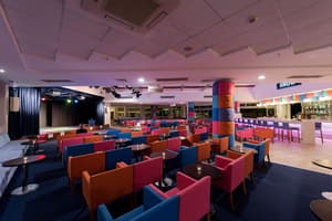 thumbnail: Bar (on property)