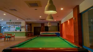 thumbnail: Billiards
