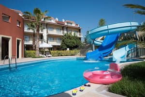 thumbnail: Outdoor pool