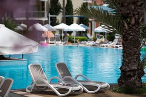 thumbnail: Pool