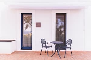 thumbnail: Interior detail