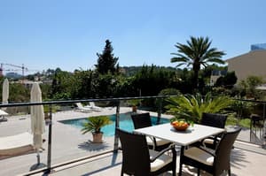thumbnail: Terrace