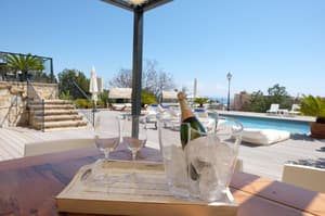 thumbnail: Terrace