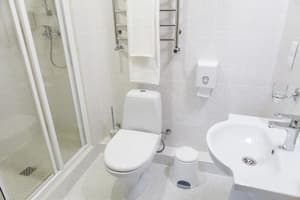 thumbnail: Interior entrance
