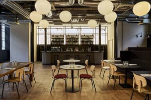 thumbnail: Restaurant