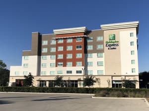 thumbnail: Front of property