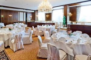 thumbnail: Ballroom