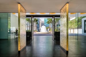 thumbnail: Exterior