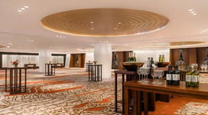thumbnail: Bar (on property)