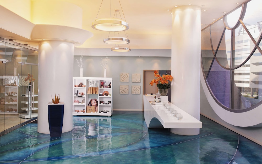 Swimming pool-spa