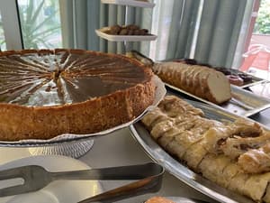 thumbnail: Breakfast buffet