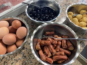 thumbnail: Breakfast buffet