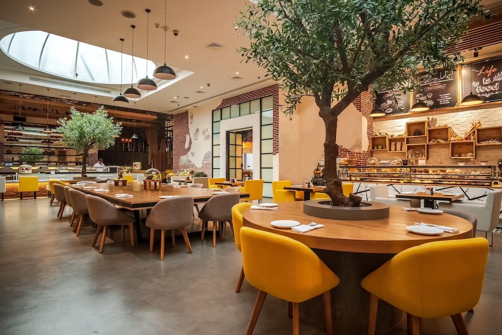 Restaurant-cafeteria