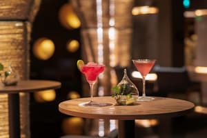 thumbnail: Restaurant