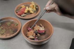 thumbnail: Restaurant