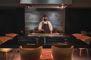 thumbnail: Restaurant
