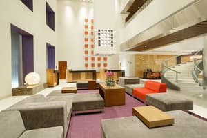 thumbnail: Lobby sitting area