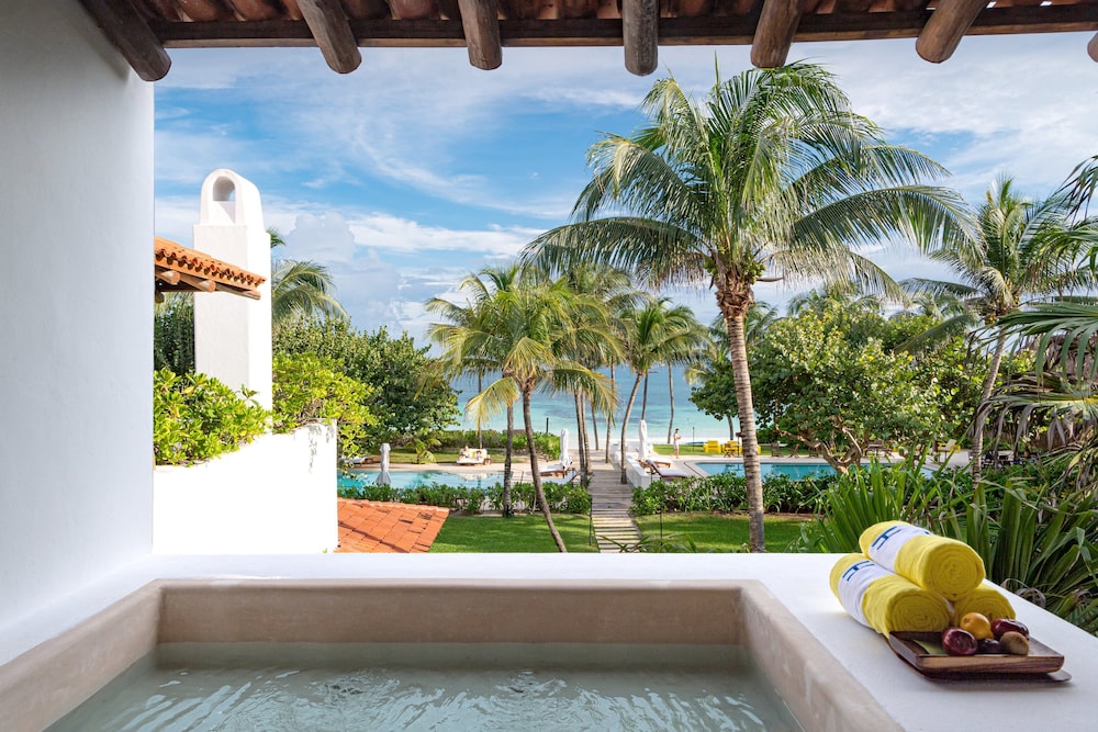 Private pool