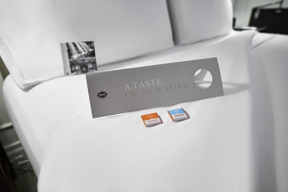 Room amenity