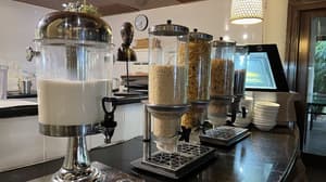 thumbnail: Breakfast buffet