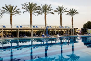 thumbnail: Pool