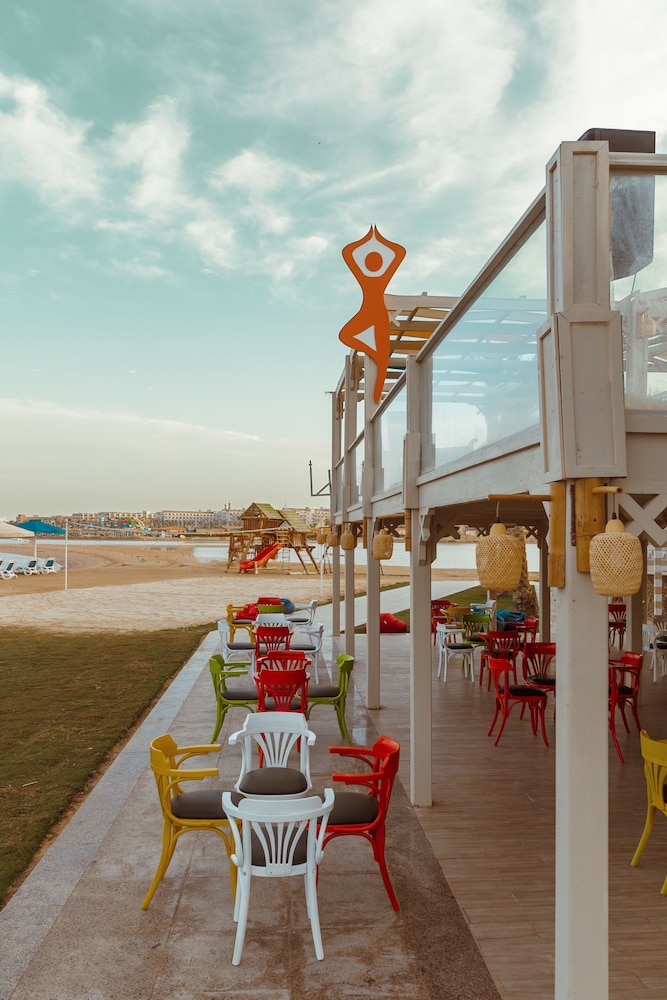 Beach bar