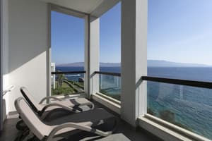 thumbnail: Beach/ocean view