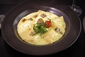 thumbnail: Restaurant