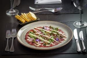 thumbnail: Restaurant
