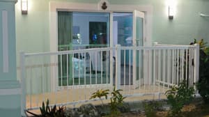 thumbnail: Front of property