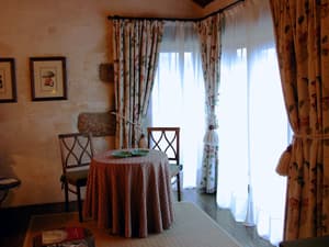 thumbnail: Living room