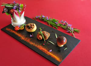 thumbnail: Restaurant