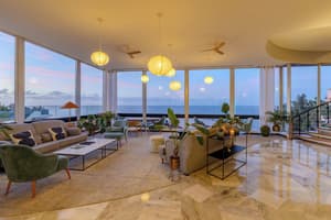 thumbnail: Reception