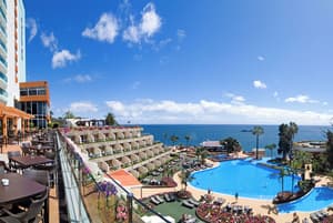 thumbnail: Pool
