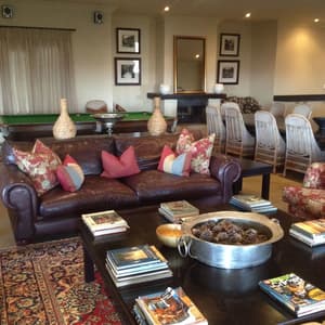thumbnail: Interior detail