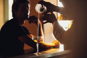 thumbnail: Bar (on property)