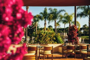 thumbnail: Restaurant
