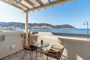 thumbnail: Terrace/patio