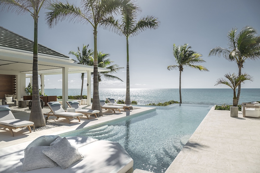 Beach/ocean view