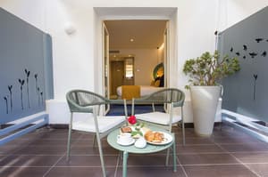 thumbnail: Terrace/patio