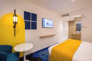 thumbnail: Room