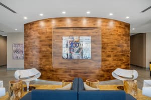 thumbnail: Lobby sitting area