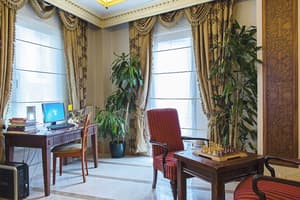 thumbnail: Lobby sitting area